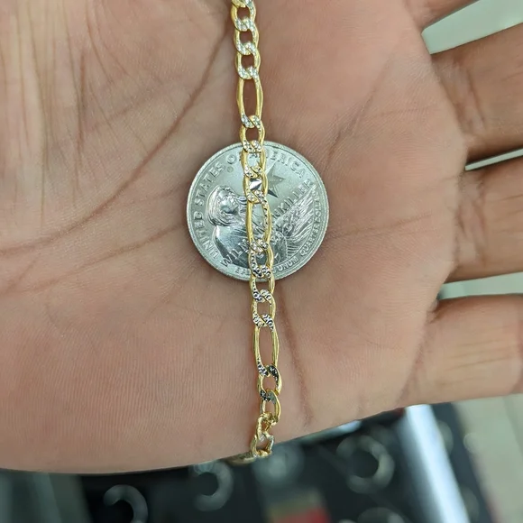 10kt Real Gold Figaro Diamond Cut Bracelet